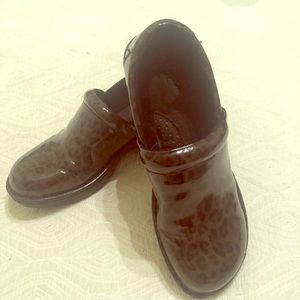 BOC Animal print Clogs